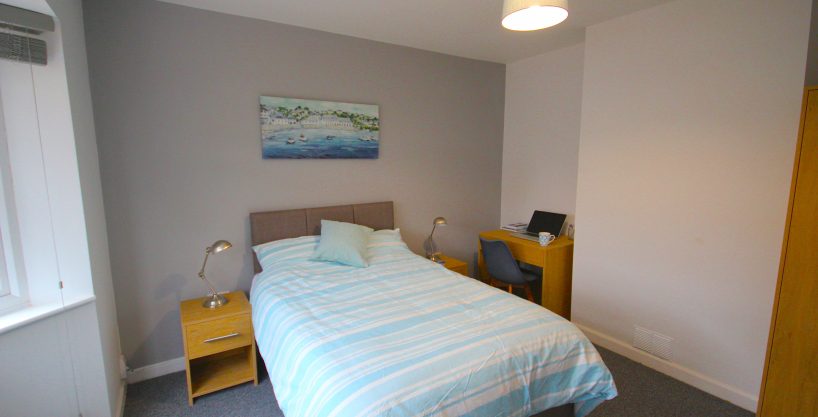 Large room in beautiful house – Prettygate/Stanway